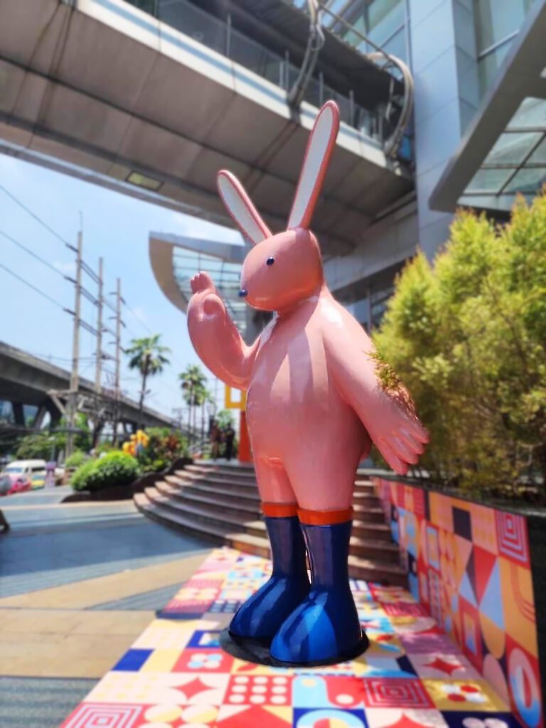 Sculpture Fabrication Thailand Sculpture Object Nine รับทำงานประติมากรรม รับผลิตงานประติมากรรม รับออกแบบงานประติมากรรม สถานที่ยอดฮิตสำหรับถ่ายภาพผลงานประติมากรรมของ OBJECT NINE