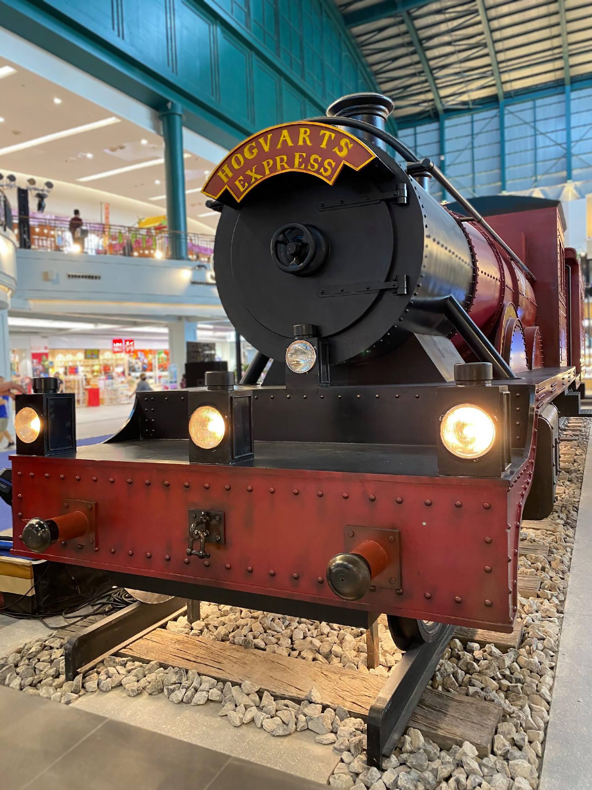 Sculpture Fabrication Thailand Sculpture Object Nine รับทำงานประติมากรรม รับผลิตงานประติมากรรม รับออกแบบงานประติมากรรม สถานที่ยอดฮิตสำหรับถ่ายภาพผลงานประติมากรรมของ OBJECT NINE