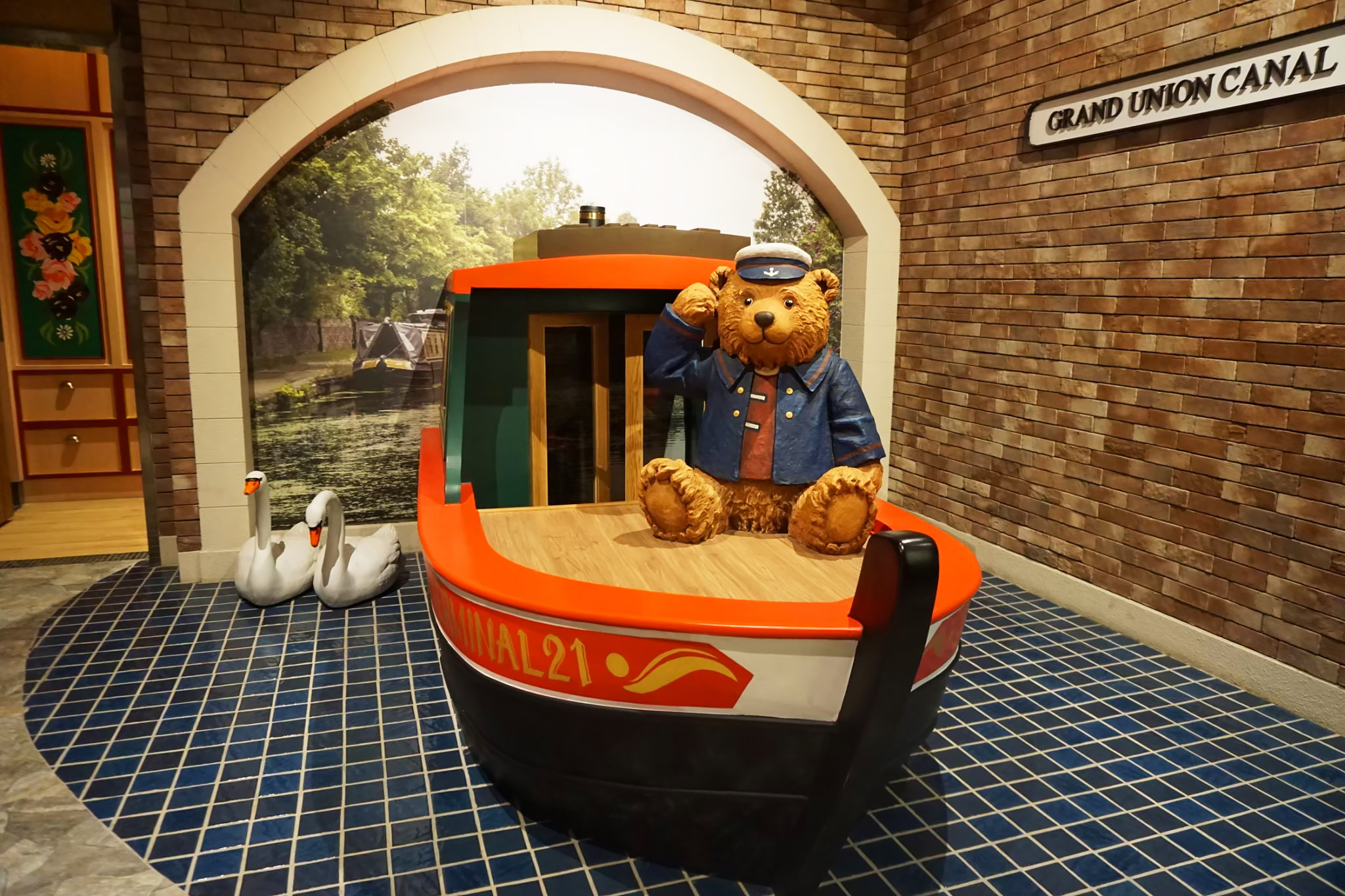 Sculpture Fabrication Thailand Sculpture Object Nine รับทำงานประติมากรรม รับผลิตงานประติมากรรม รับออกแบบงานประติมากรรม สถานที่ยอดฮิตสำหรับถ่ายภาพผลงานประติมากรรมของ OBJECT NINE