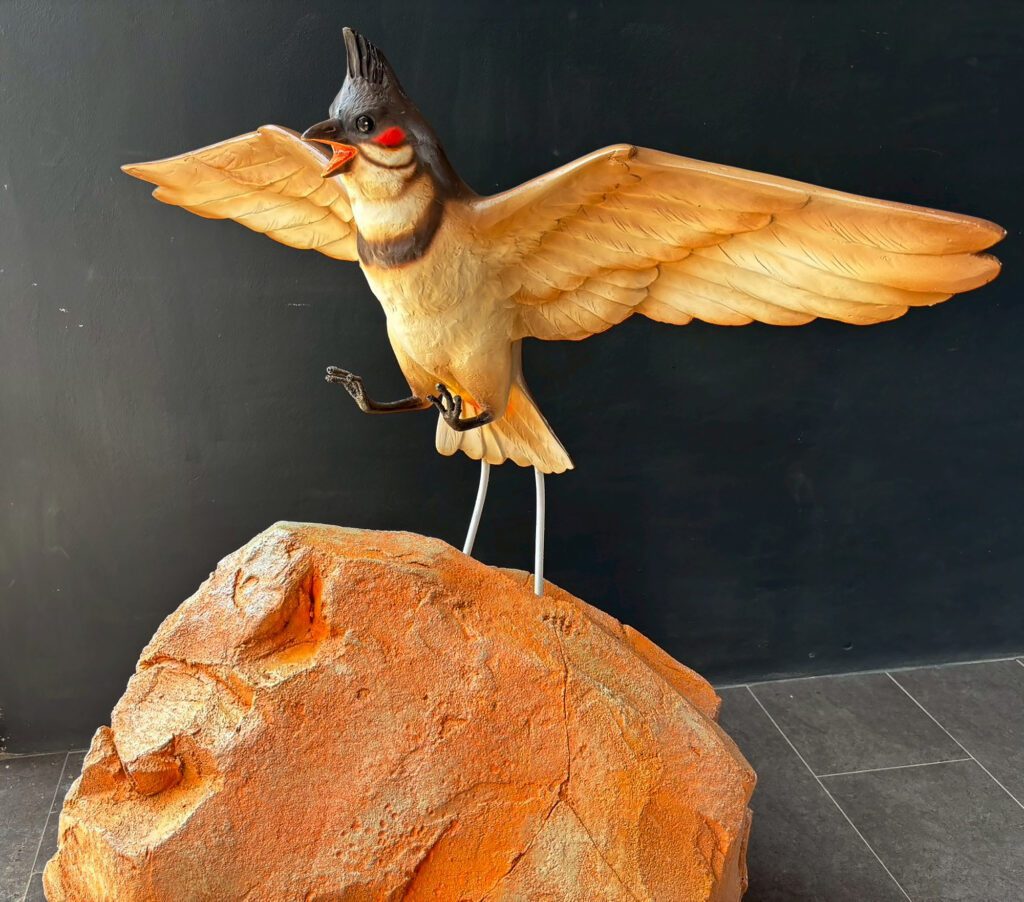 Sculpture Fabrication Thailand Sculpture Object Nine รับทำงานประติมากรรม รับผลิตงานประติมากรรม รับออกแบบงานประติมากรรม ยกระดับพื้นที่ด้วยประติมากรรมหินเทียม ดีไซน์ธรรมชาติ เติมเต็มความผ่อนคลายอย่างมีสไตล์